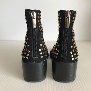 vince camuto edenny studded pointy toe bootie